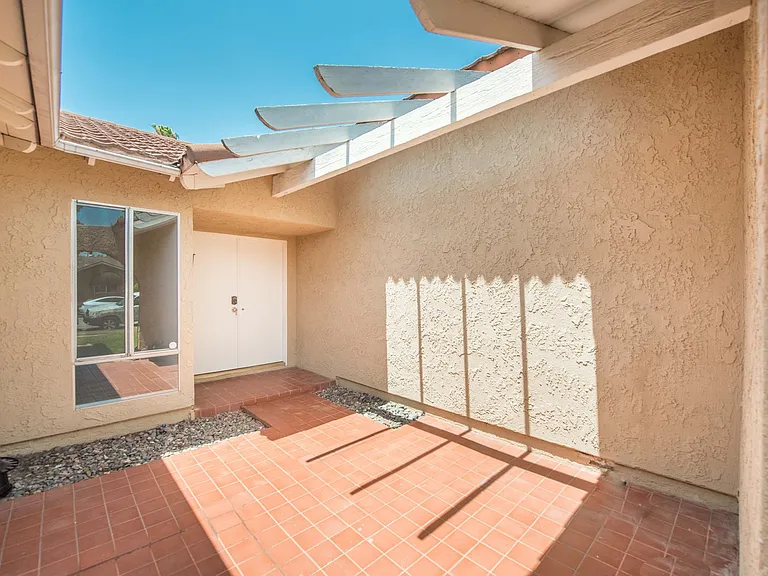 3069 Hayes Ave — Photo 33