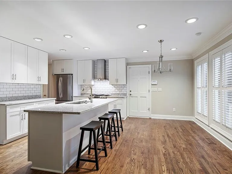 3800 Running Fox Dr — Photo 9