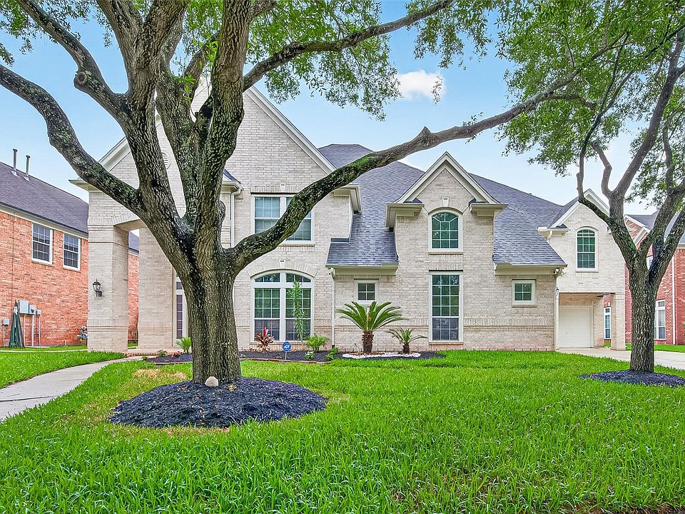 1st image of 4219 Fisher Lake Dr