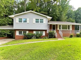 2717 Gwaltney Rd, Greensboro, NC 27407