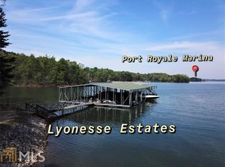 8455 Lyonesse Dr, Gainesville, GA 30506