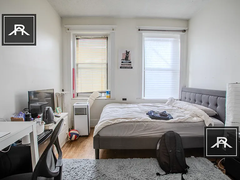 22 Glenville Ave #3 — Photo 8