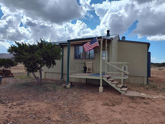 2nd image of 106 Cottage Loop