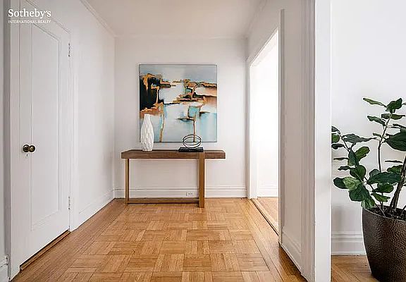 4th image of 755 W End Ave APT 11B