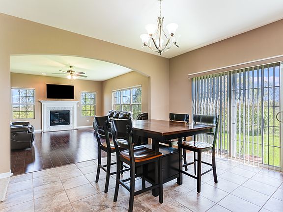 5th image of 22322 Ojai Dr