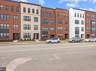 43557 Rivanna Valley Ter, Ashburn, VA 20148