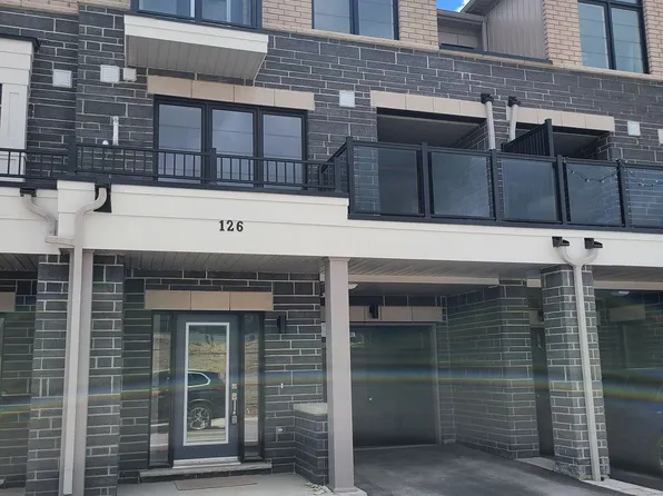 126 King William Way, Clarington, ON L1C 7E8