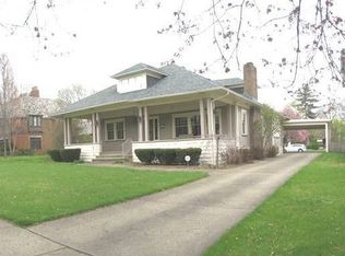 417 N Broadway St, New Philadelphia, OH 44663