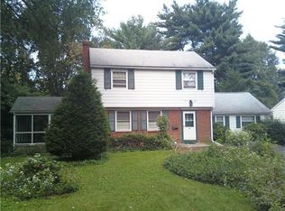 45 Oak Ridge Dr, Haddonfield, NJ 08033