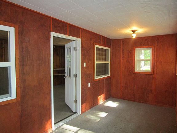 4th image of 202 Kimberly Dr