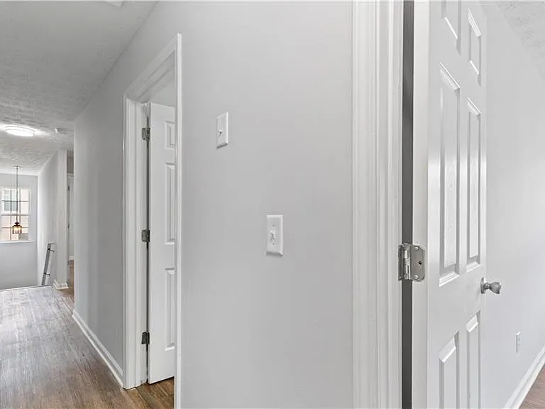 317 Shasta Ln — Photo 25