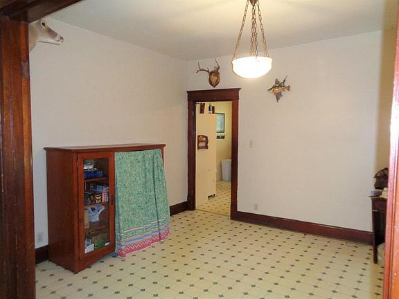 5th image of 500 S Glenwood Ave