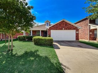 505 Pinto Ln, Forney, TX 75126