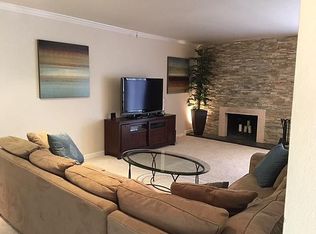 700 N Washington St APT 202, Denver, CO 80203