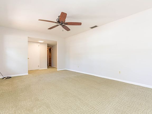 Formal Living Room & Hallway