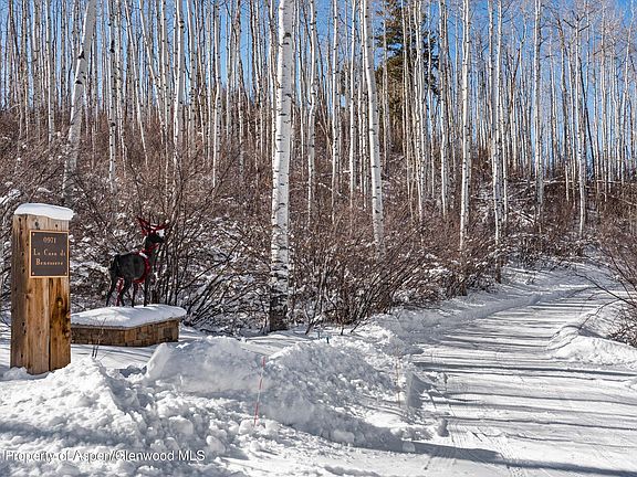 2nd image of 971 Cluny Rd