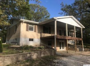 1236 E 2000th St, Liberty, IL 62347