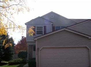125 W Robinhood Way, Bolingbrook, IL 60440