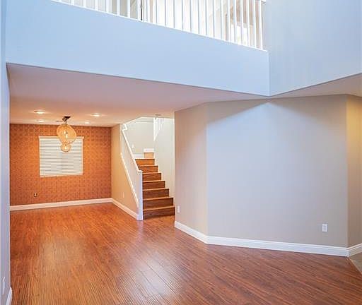 5th image of 8112 Cathedral Range Ct