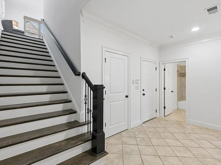 3585 Roxboro Rd NE #6 — Photo 40