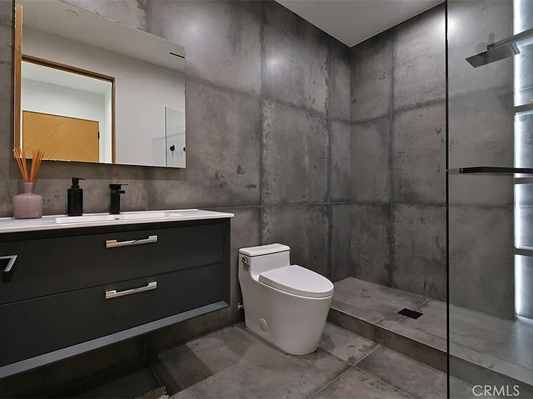 14753 Round Valley Dr — Photo 15