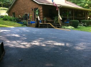 407 Sea Cadet Rd, Lancaster, KY 40444