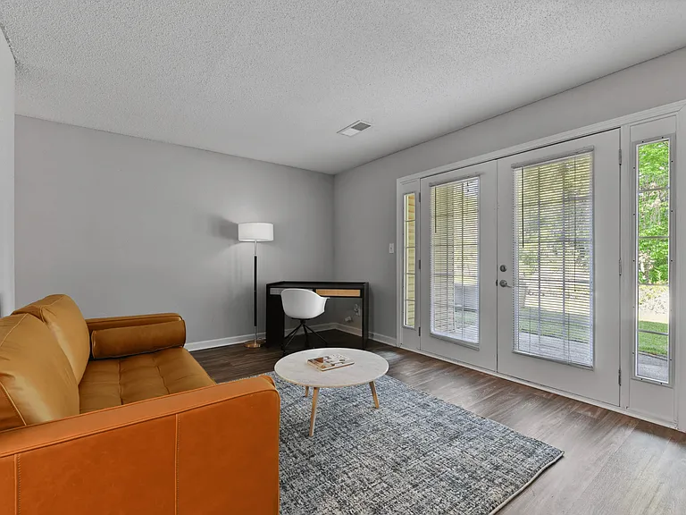 Premier Apartments — Photo 8