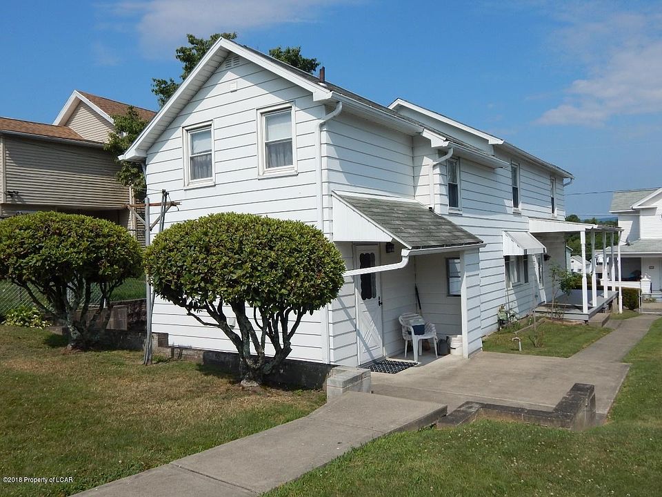 Rear View with concrete patio