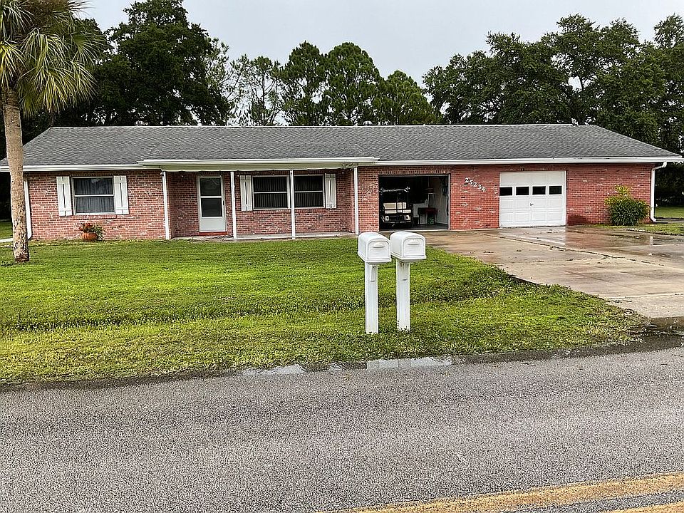 1st image of 25234 Oakmont Dr