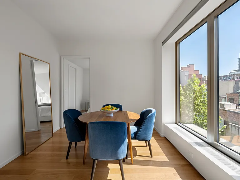 75 Kenmare St #5H — Photo 6