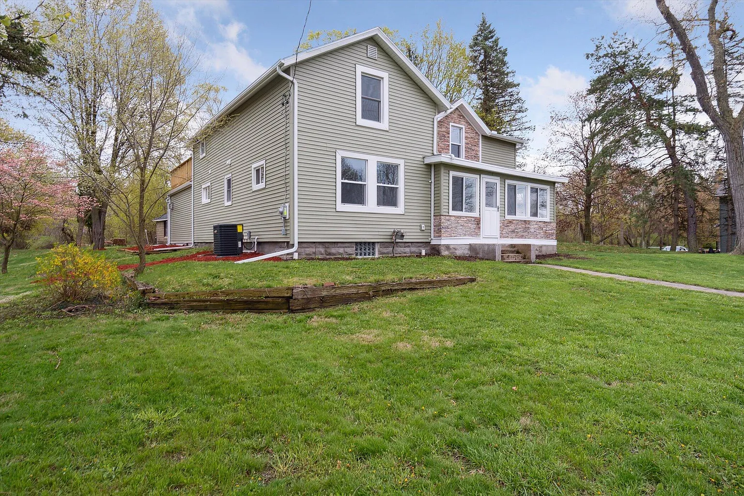 2515 Cooper St photo 1