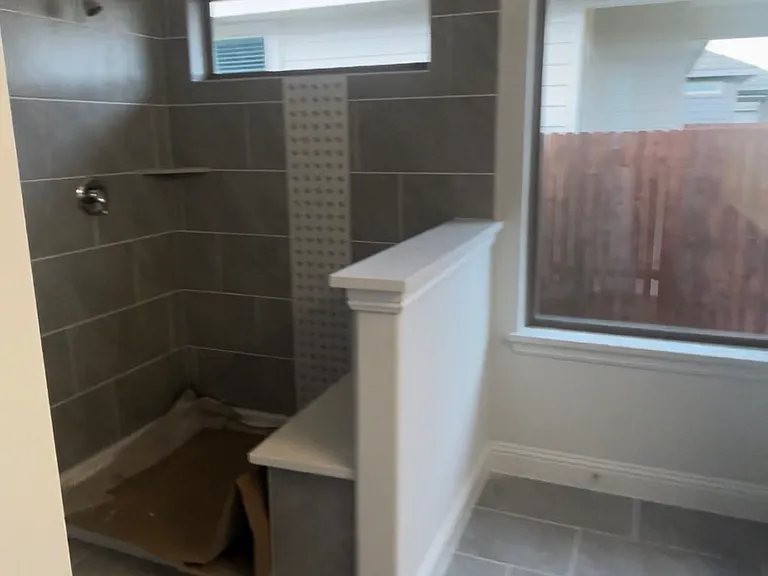 925 King St — Photo 10