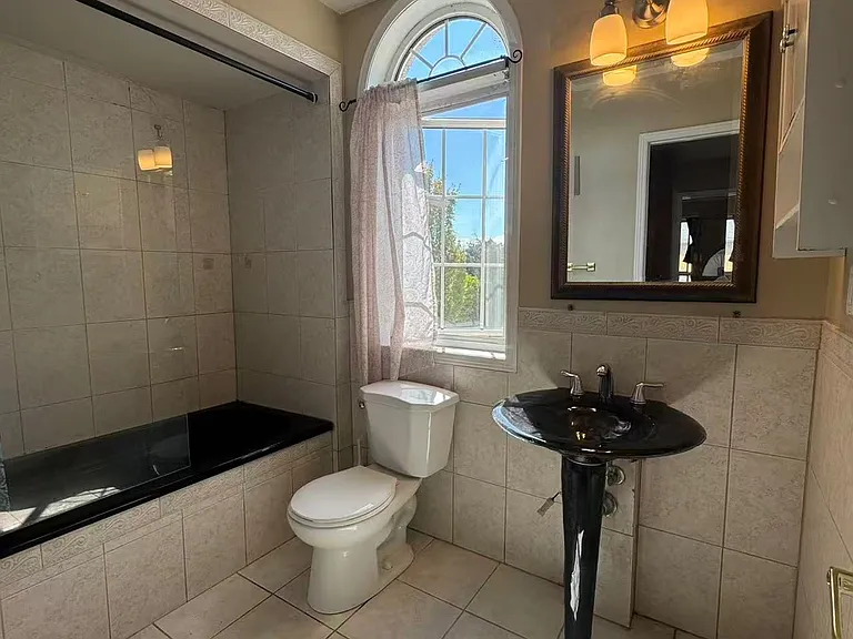 7267 Aldercrest Dr — Photo 20
