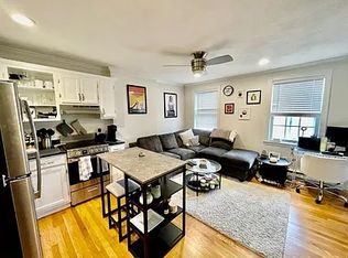 165 W 2nd St #1, Boston, MA 02127