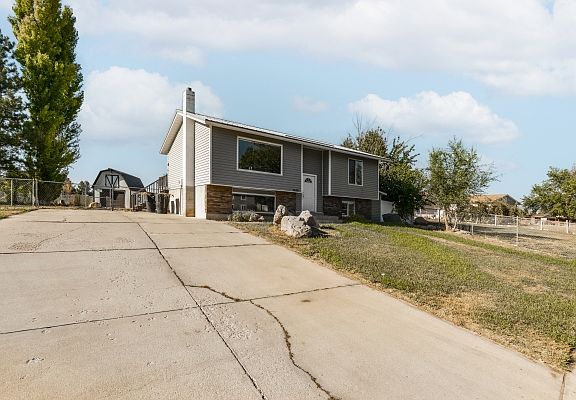 2nd image of 3430 W 1850 S