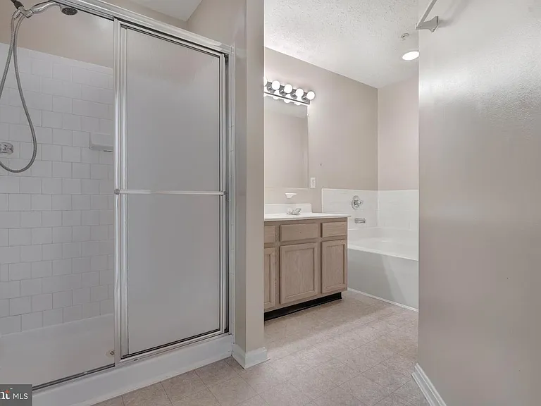 50 Amberstone Ct #50A — Photo 13