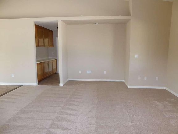 3rd image of 14791 Prenda St