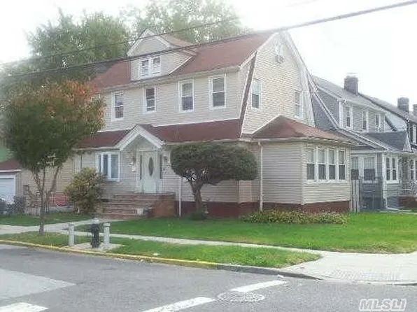 11104 197th St, Saint Albans, NY 11412