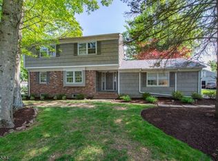 45 Beechtree Rd, West Caldwell, NJ 07006