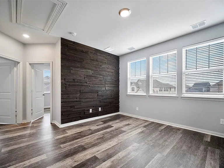 4701 Smokey Quartz Ln — Photo 15