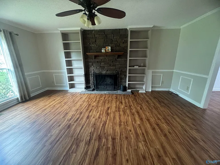 915 Highland Dr — Photo 5
