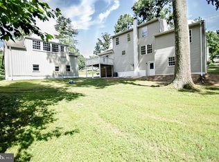 81 Chipmunk Ln, Harpers Ferry, WV