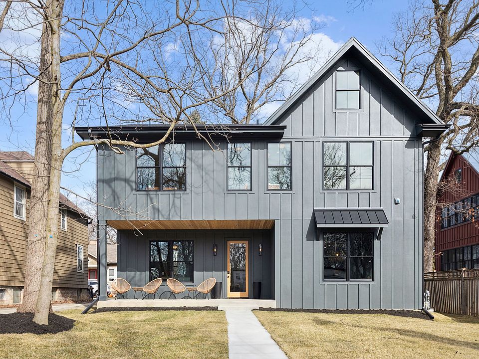 1st image of 375 Vine Ave