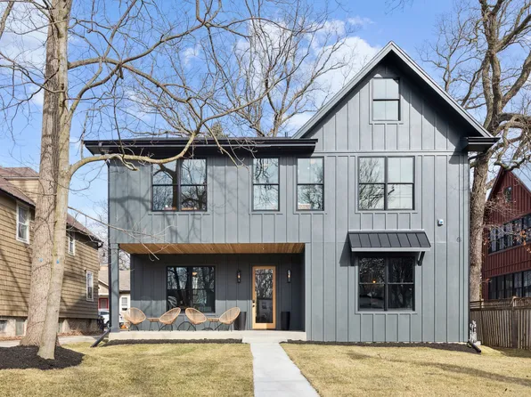 375 Vine Ave, Highland Park, IL 60035