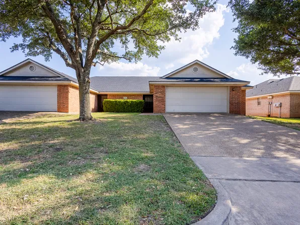 10105 Valencia Dr #B, Waco, TX 76708