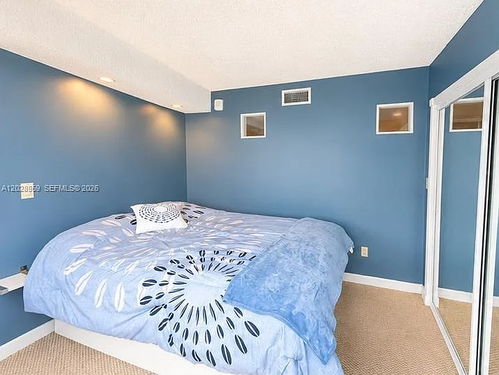 5005 Collins Ave #616 — Photo 15