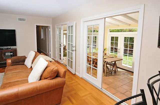 3 bed, 2.5 bath, 1800 sqft, $6,500 — Photo 4