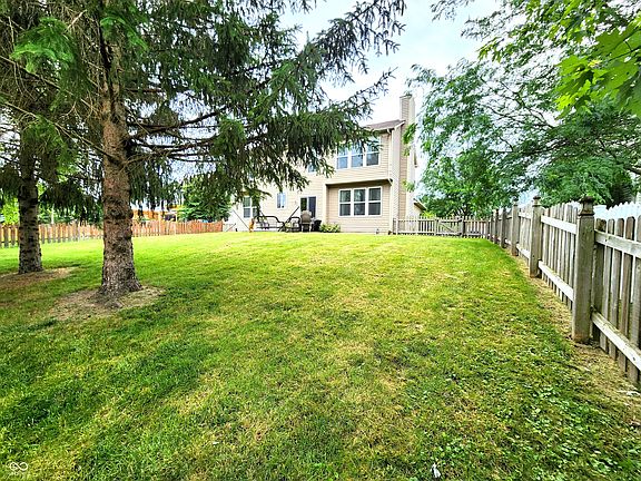 2nd image of 538 Stafford Dr