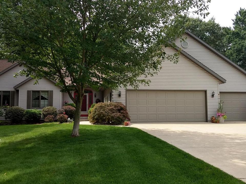 1st image of 13613 Forest Park Dr