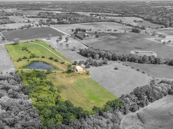 2685 SE State Route Ee, Cameron, MO 64429